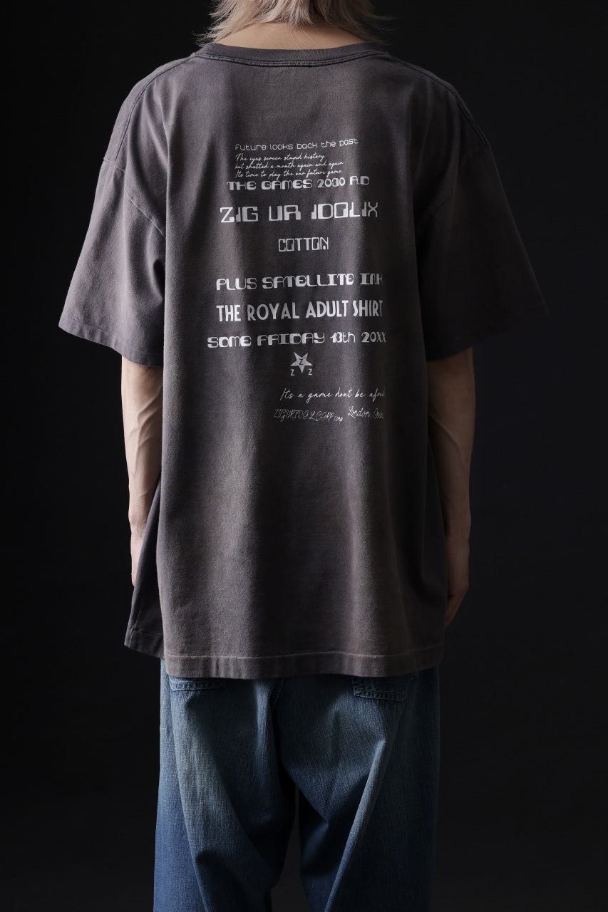 Load image into Gallery viewer, ZIG UR IDOL FADED &amp; CRACKED SS TOPS - 666 (VINTAGE GREY)