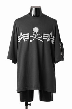 画像をギャラリービューアに読み込む, MASTERMIND WORLD x ALPHA INDUSTRIES CIGER POCKET OVERSIZED T-SHIRT (BLACK)