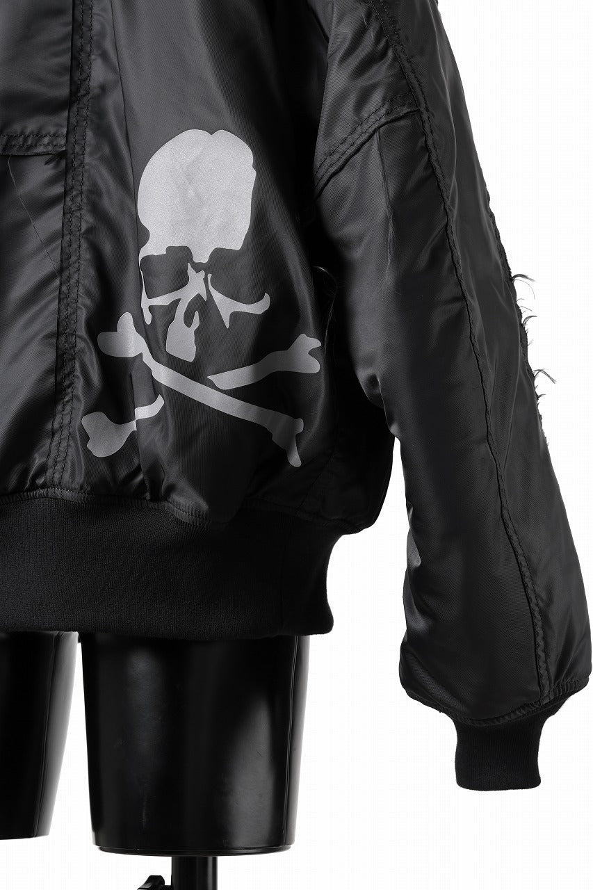 MASTERMIND WORLD x ALPHA INDUSTRIES REVERSIBLE MA-1 JACKET (BLACK)