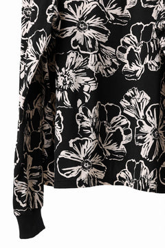 Load image into Gallery viewer, A.F ARTEFACT limited FLOWER PRINT LONG SLEEVE TEE (BLACK x WHITE)