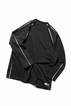 Load image into Gallery viewer, OBLADI REVERSIBLE LONG SLEEVE T SHIRT (BLACK)