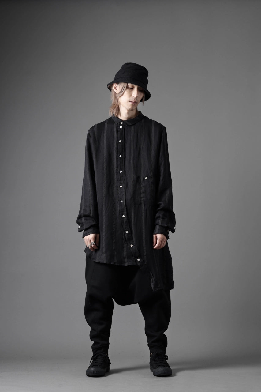 画像をギャラリービューアに読み込む, Aleksandr Manamis BIAS COLLAR STRIPE SHIRT (BLACK)