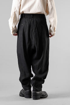 Load image into Gallery viewer, forme d'expression 2 Tucked Sarouel Pants / GBMB (Black)