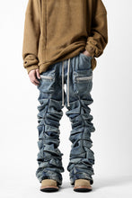 画像をギャラリービューアに読み込む, A.F ARTEFACT MONSTER TUCK VOLUME BAGGY PANTS / FADED AGEING DENIM (BLUE)