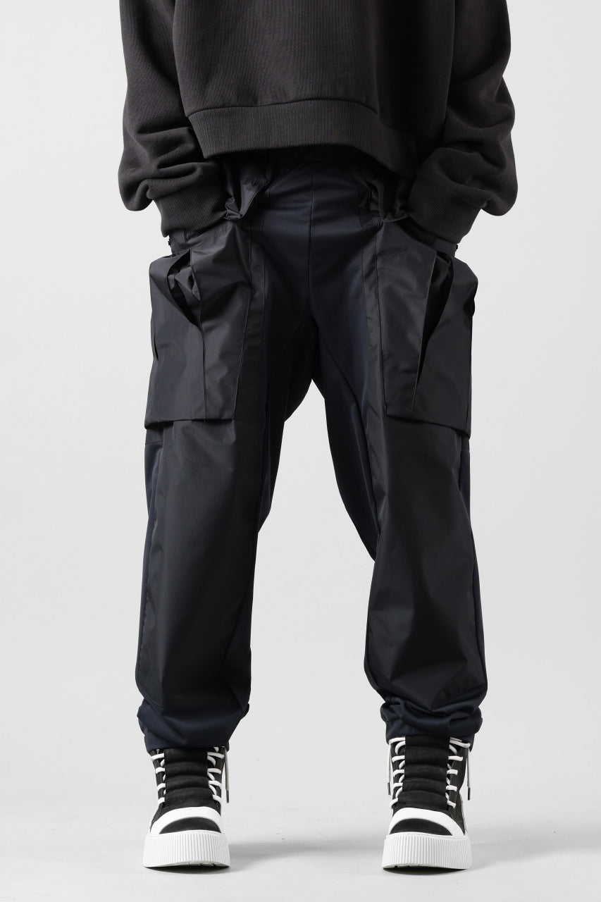 D-VEC CARGO PANTS / WINDSTOPPER BY GORE-TEX LABS 3L (NIGHT SEA BLACK)