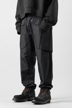 Load image into Gallery viewer, D-VEC CARGO PANTS / WINDSTOPPER BY GORE-TEX LABS 3L (NIGHT SEA BLACK)