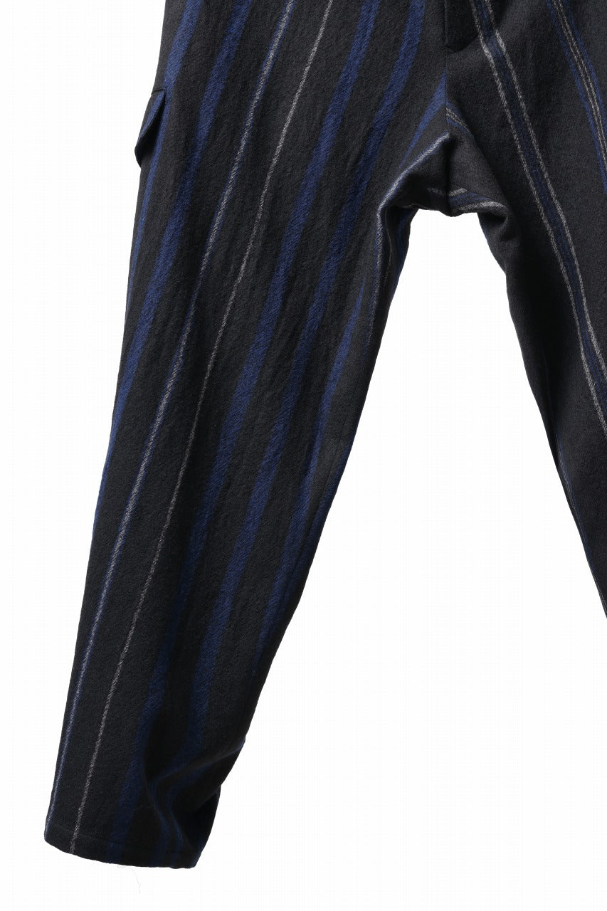 Load image into Gallery viewer, Y&#39;s for men STRIPED PATTERN PANTS / WOOL SURGE STRIPE (BLACK)