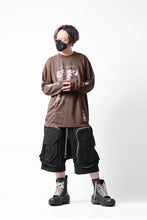 画像をギャラリービューアに読み込む, A.F ARTEFACT THICK-COLLAR BASIC L/S T-SHIRT / TYPE A PRINT (BROWN)