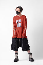 画像をギャラリービューアに読み込む, A.F ARTEFACT THICK-COLLAR BASIC L/S T-SHIRT / TYPE B PRINT (ORANGE)