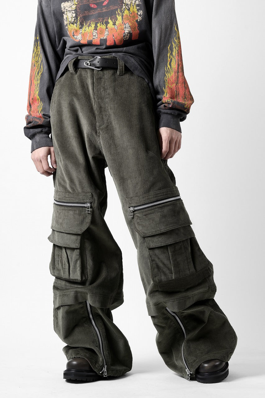 Load image into Gallery viewer, A.F ARTEFACT CARGO ZIP BAGGY PANTS / CORDUROY (KHAKI)