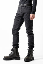 画像をギャラリービューアに読み込む, A.F ARTEFACT RELAXED SKINNY DENIM PANTS (BLACK)