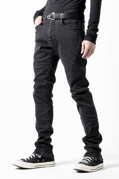 画像をギャラリービューアに読み込む, A.F ARTEFACT RELAXED SKINNY DENIM PANTS (BLACK)