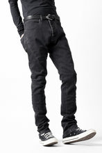 画像をギャラリービューアに読み込む, A.F ARTEFACT RELAXED SKINNY DENIM PANTS (BLACK)