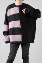 Load image into Gallery viewer, A.F ARTEFACT OVER SIZED BORDER  COMBI KNIT TOPS / MIX WOOL (BLACK x PURPLE)