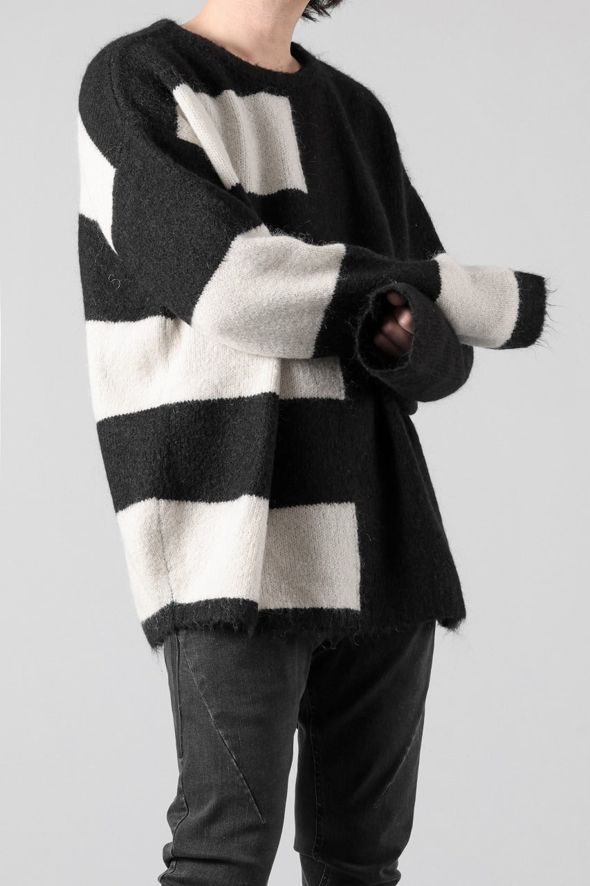 A.F ARTEFACT OVER SIZED BORDER  COMBI KNIT TOPS / MIX WOOL (BLACK x IVORY)