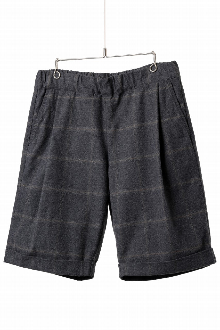 CAPERTICA TUCK EASY SHORTS / DARK MELANGE CHECK FLANNEL (CHARCOAL)