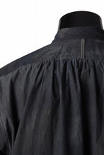 画像をギャラリービューアに読み込む, COLINA GRANPA SHIRT / DARK DYED POPLIN (BLACK MIST)