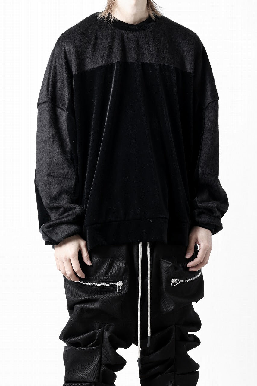 A.F ARTEFACT BRUSHED KNIT COMBI VELOR TOP (BLACK)