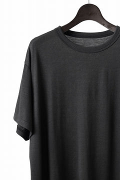 画像をギャラリービューアに読み込む, CAPERTICA REGULAR FIT S/S TEE / SUPER 140s WASHABLE WOOL DC JERSEY (DARKNESS)