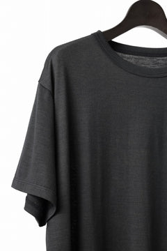 画像をギャラリービューアに読み込む, CAPERTICA REGULAR FIT S/S TEE / SUPER 140s WASHABLE WOOL DC JERSEY (DARKNESS)