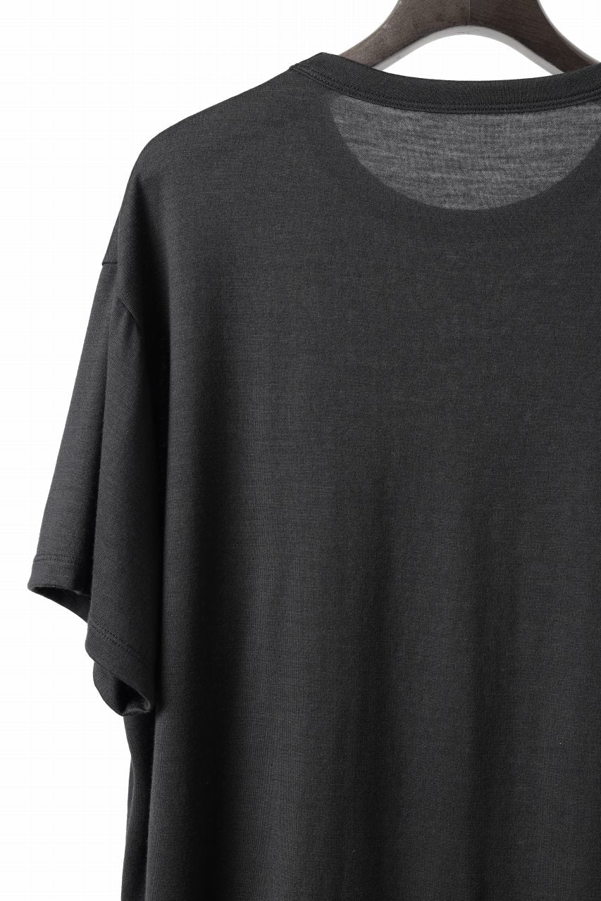 CAPERTICA REGULAR FIT S/S TEE / SUPER 140s WASHABLE WOOL DC JERSEY (DARKNESS)
