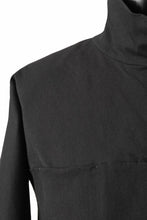 Load image into Gallery viewer, m.a+ zipped tall collar shirt jacket / H252DZ/CCE (BLACK)