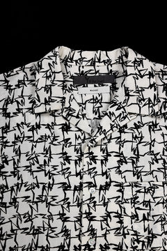 画像をギャラリービューアに読み込む, Y&#39;s for men x MASSES OPEN COLLAR SHIRT / MA ALL OVER PIGMENT PRINT (WHITE)