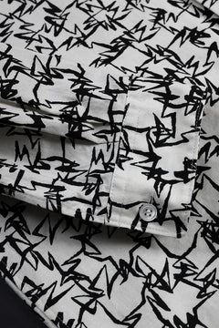 画像をギャラリービューアに読み込む, Y&#39;s for men x MASSES OPEN COLLAR SHIRT / MA ALL OVER PIGMENT PRINT (WHITE)