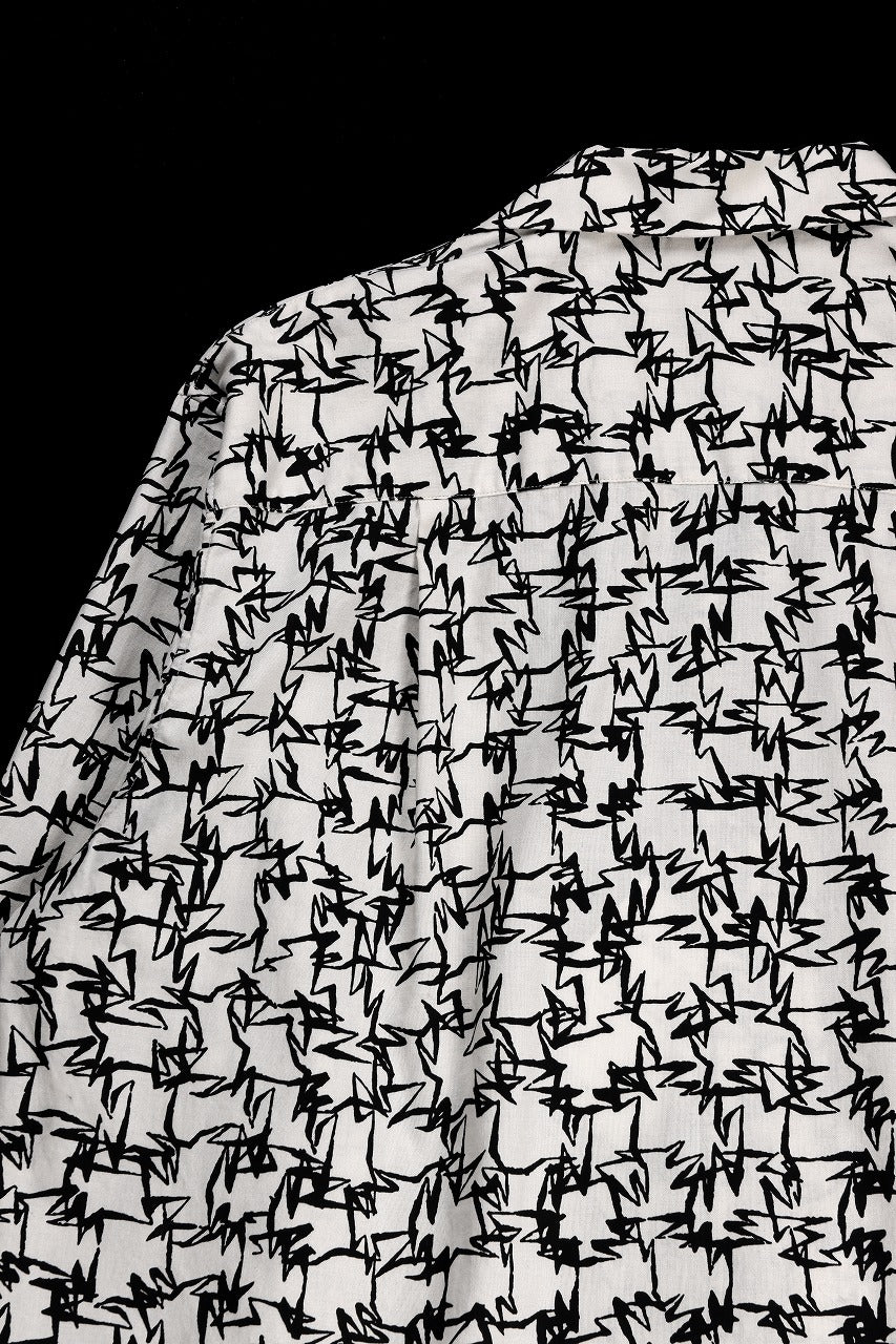 画像をギャラリービューアに読み込む, Y&#39;s for men x MASSES OPEN COLLAR SHIRT / MA ALL OVER PIGMENT PRINT (WHITE)