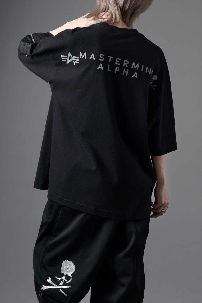 Load image into Gallery viewer, MASTERMIND WORLD x ALPHA INDUSTRIES CIGER POCKET TEE (BLACK)