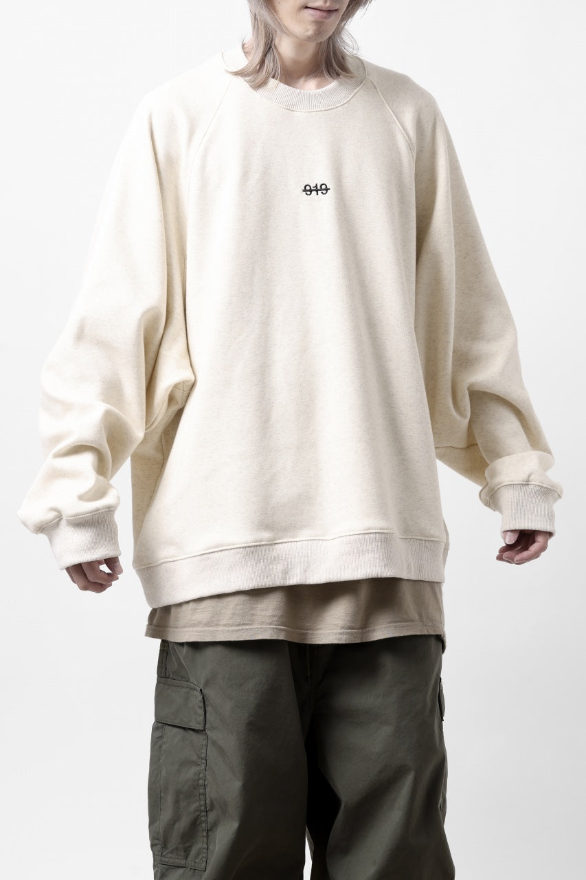 A.F ARTEFACT BOMBERHEAT® BACK LOGO DOLMAN TOPS (CREAM)