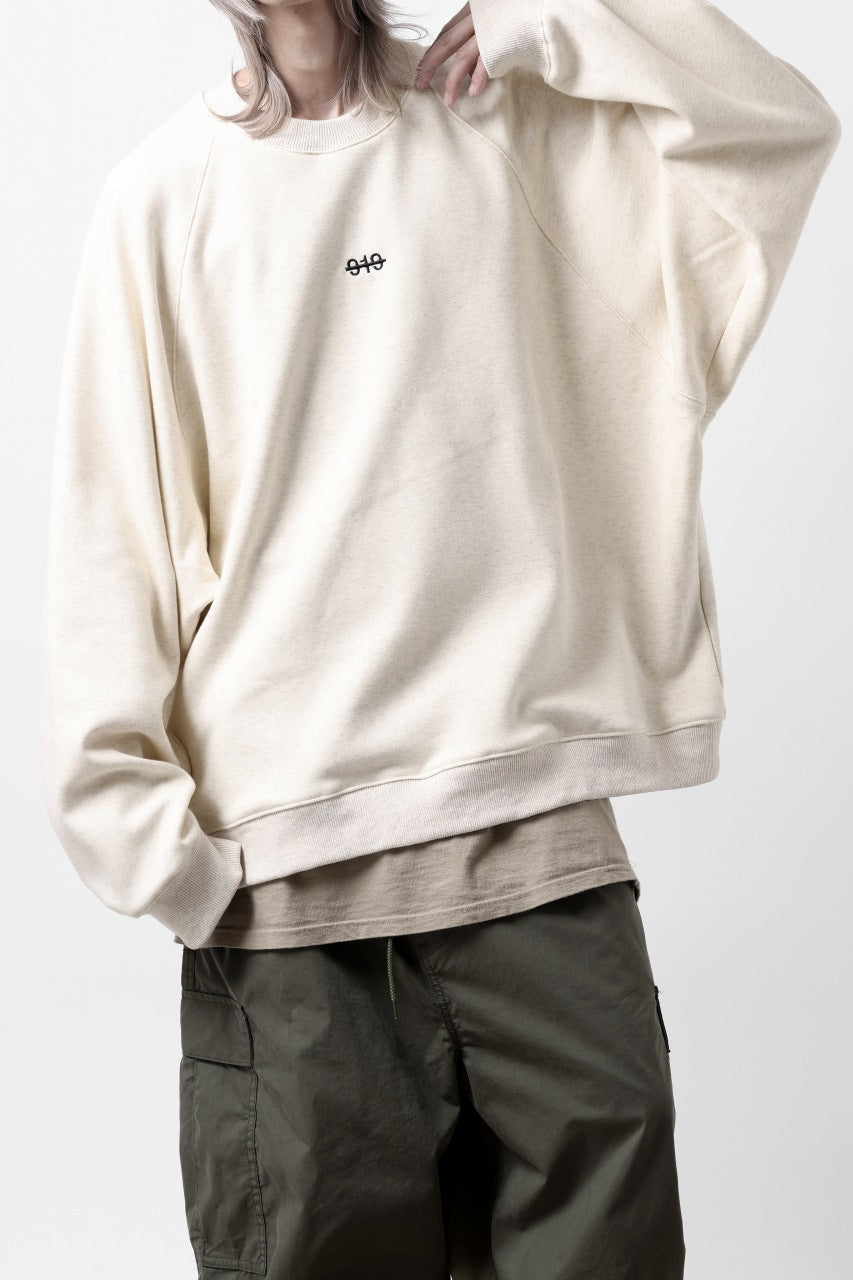 A.F ARTEFACT BOMBERHEAT® BACK LOGO DOLMAN TOPS (CREAM)