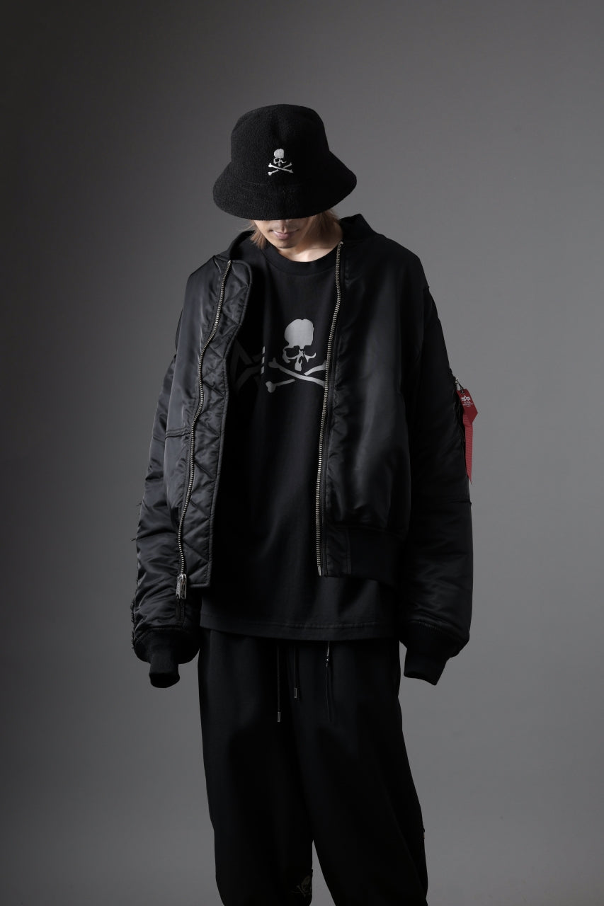 MASTERMIND WORLD x ALPHA INDUSTRIES REVERSIBLE MA-1 JACKET (BLACK)