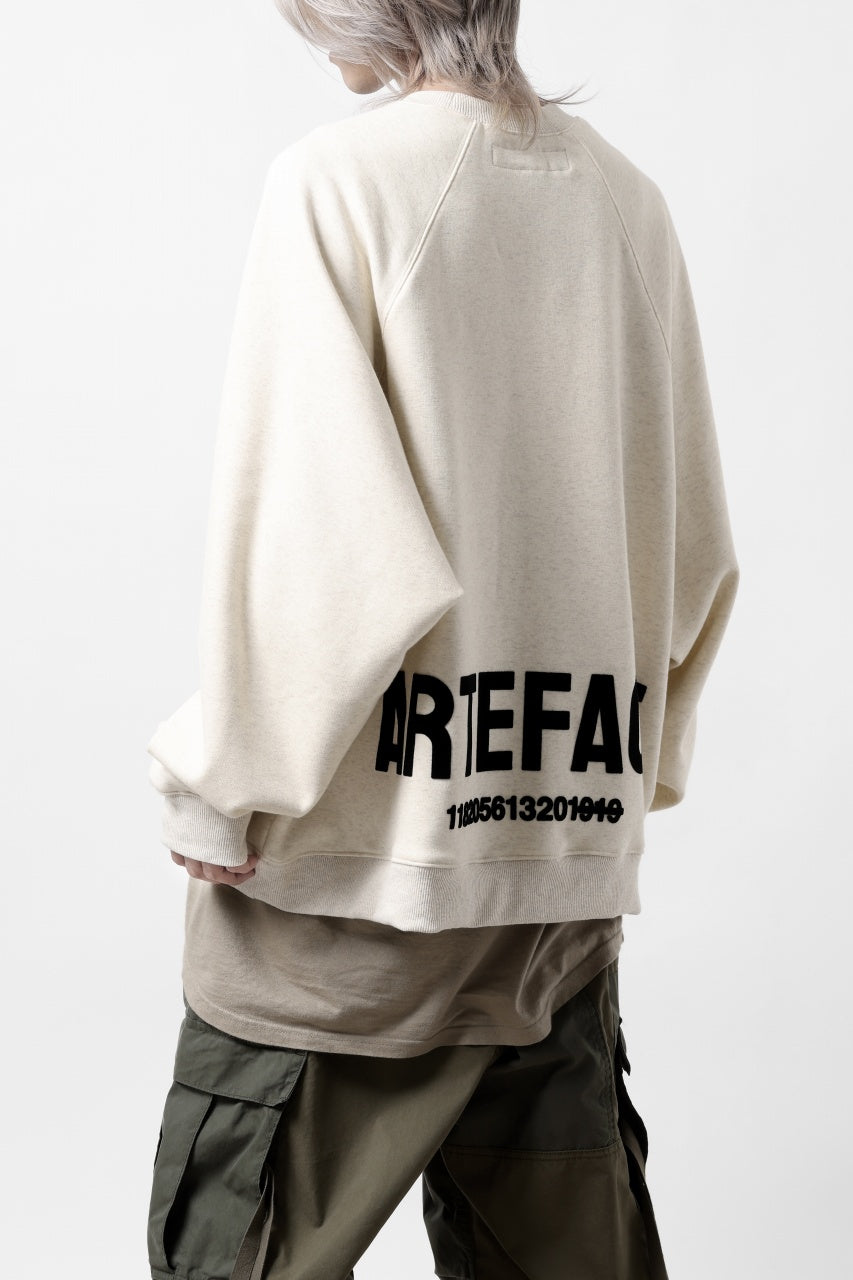 A.F ARTEFACT BOMBERHEAT® BACK LOGO DOLMAN TOPS (CREAM)