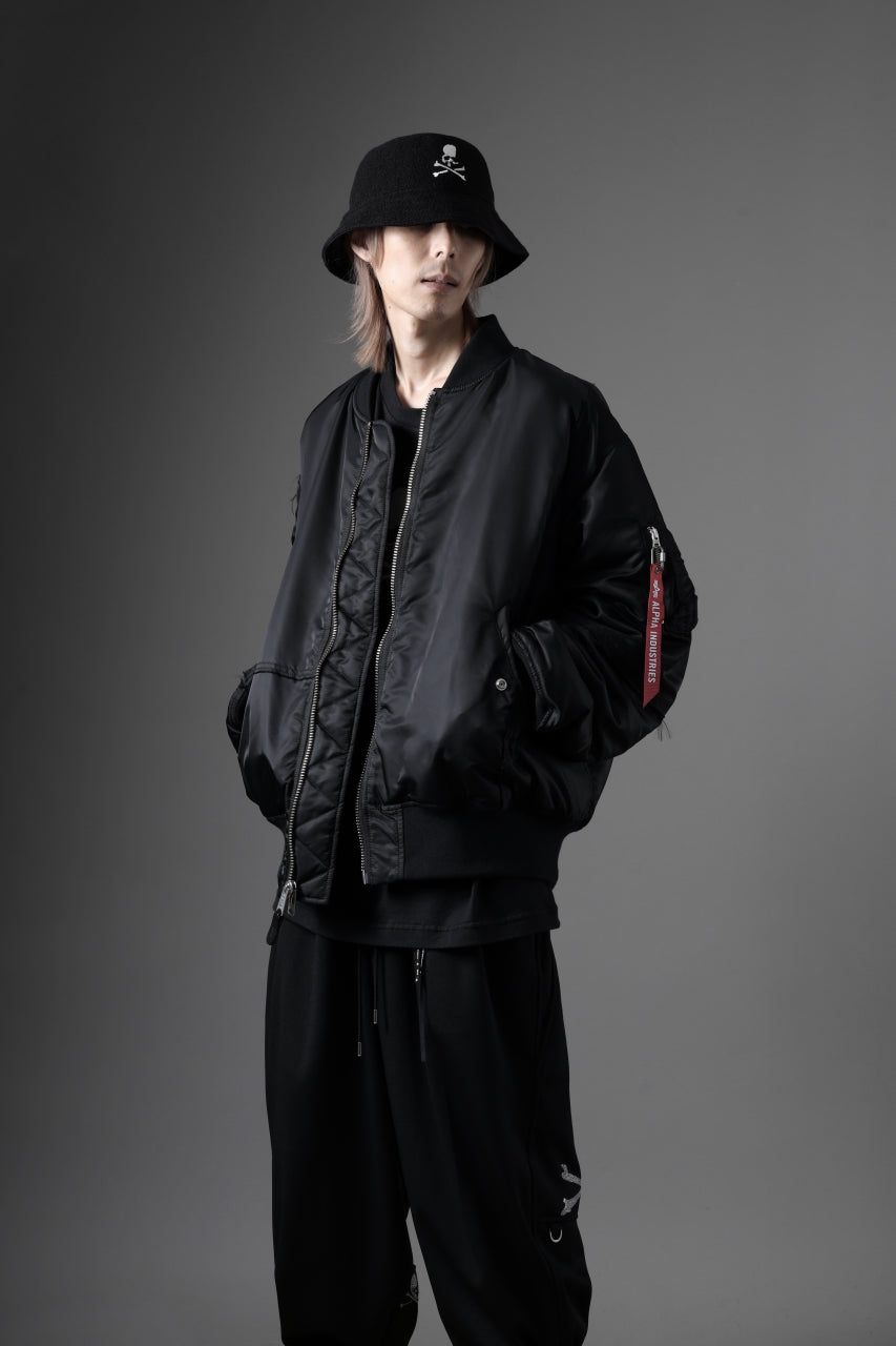 MASTERMIND WORLD x ALPHA INDUSTRIES REVERSIBLE MA-1 JACKET (BLACK)