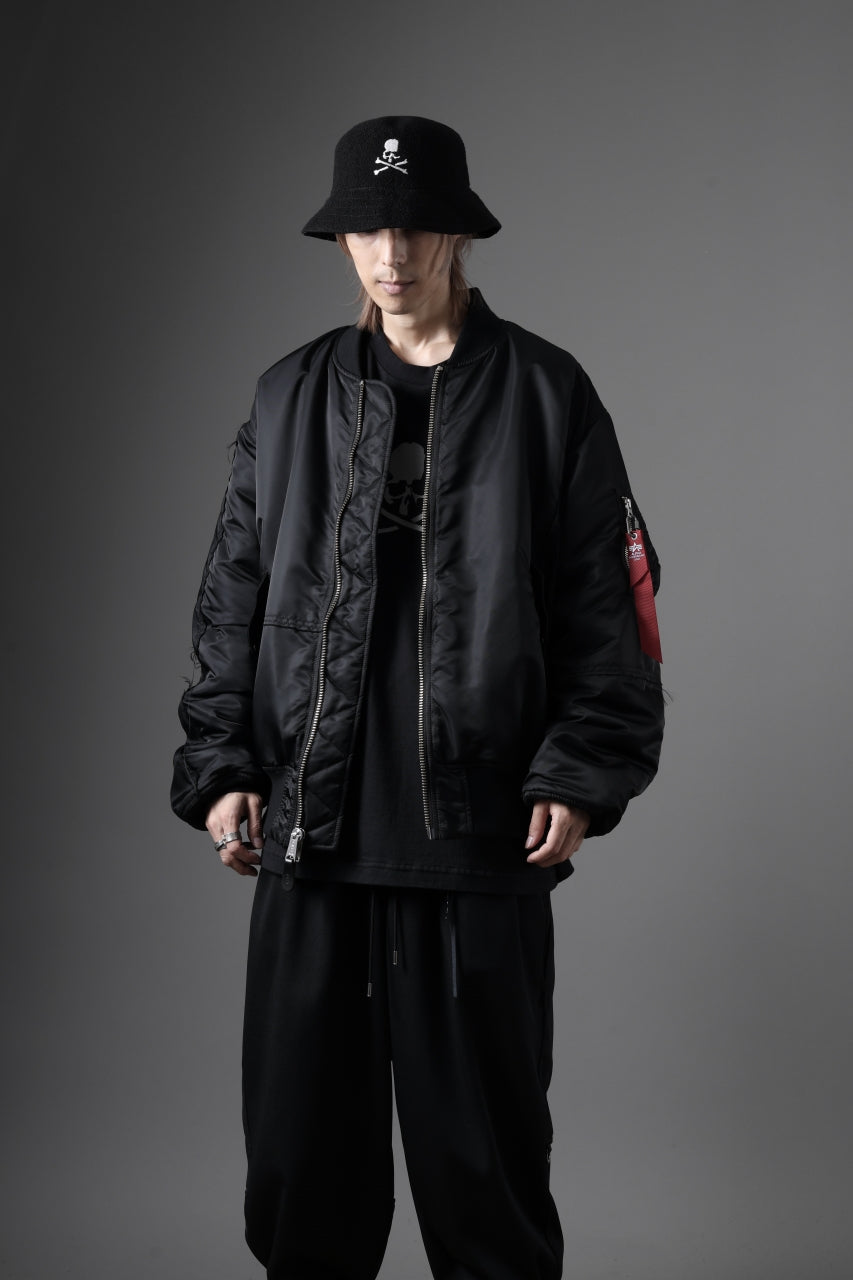 MASTERMIND WORLD x ALPHA INDUSTRIES REVERSIBLE MA-1 JACKET (BLACK)