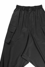 画像をギャラリービューアに読み込む, Y-3 Yohji Yamamoto REFINED WOOL SAROUEL CARGO PANTS (BLACK)