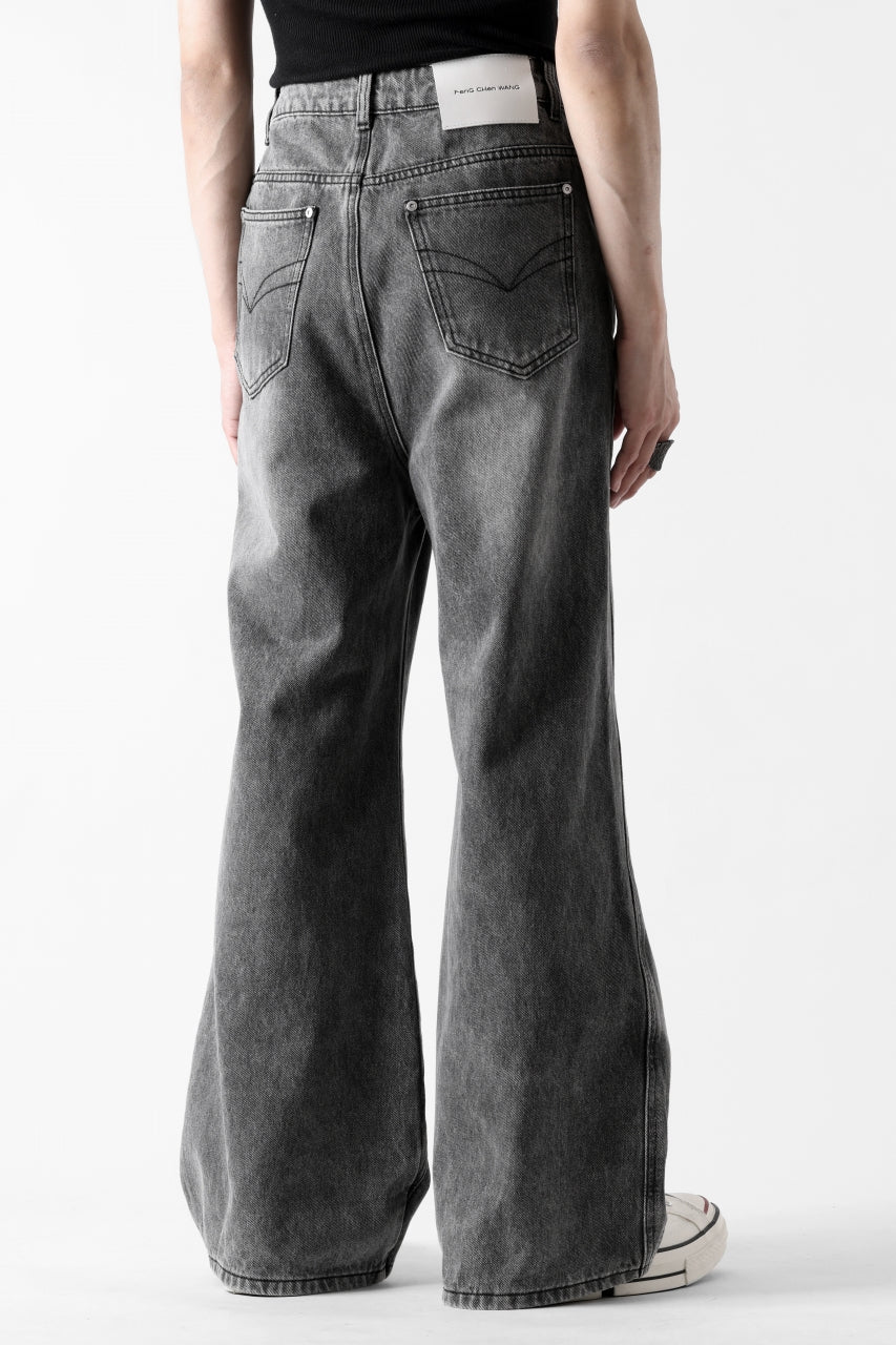 画像をギャラリービューアに読み込む, Feng Chen Wang CROSS WAISTBAND STRAIGHT LEG JEANS (BLACK)