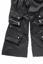 画像をギャラリービューアに読み込む, A.F ARTEFACT NYLON CARGO BAGGY PANTS (BLACK)