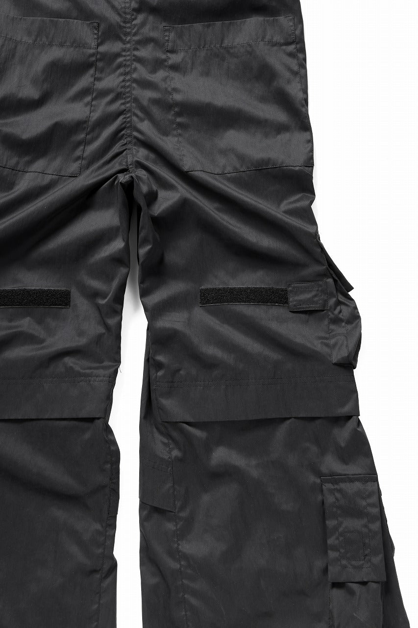 A.F ARTEFACT NYLON CARGO BAGGY PANTS (BLACK)