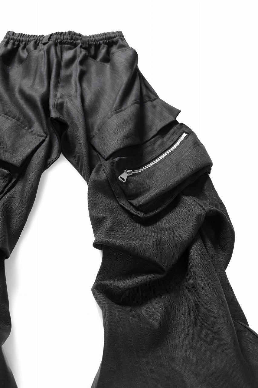 A.F ARTEFACT HERRINGBONE LINEN CARGO TUCK BAGGY PANTS (BLACK)