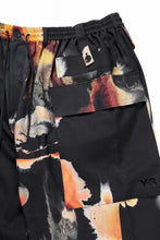 画像をギャラリービューアに読み込む, Y-3 Yohji Yamamoto AOP SPORT UNIFORM CARGO PANTS (BLACK + MULTI)