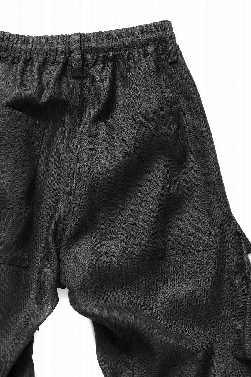 A.F ARTEFACT HERRINGBONE LINEN CARGO TUCK BAGGY PANTS (BLACK)