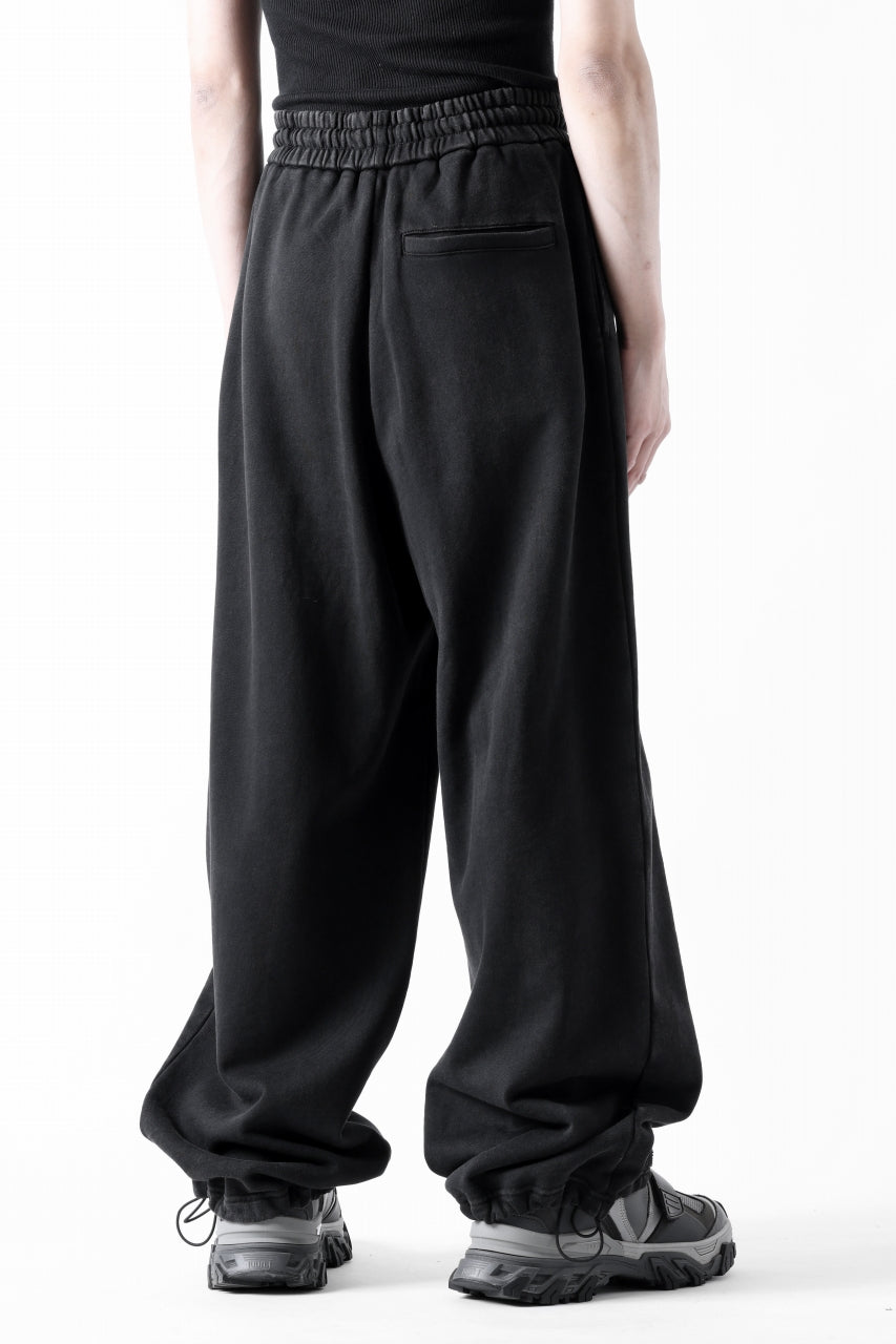 画像をギャラリービューアに読み込む, Feng Chen Wang PANELLED STRAIGHT SWEATPANTS (BLACK)