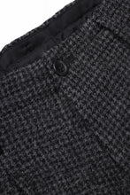 画像をギャラリービューアに読み込む, Y&#39;s for men TAB DETAIL PANTS with HAND STITCH / HOUNDSTOOTH WOOL (BLACK)