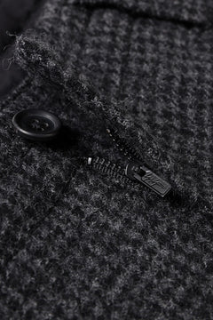 画像をギャラリービューアに読み込む, Y&#39;s for men TAB DETAIL PANTS with HAND STITCH / HOUNDSTOOTH WOOL (BLACK)