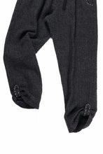 画像をギャラリービューアに読み込む, Y&#39;s for men TAB DETAIL PANTS with HAND STITCH / HOUNDSTOOTH WOOL (BLACK)