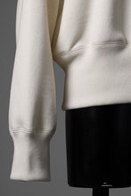 Load image into Gallery viewer, FULLCOUNT Double V Set In Sleeve / Cashmere Zimbabwe Cotton (Ecru)