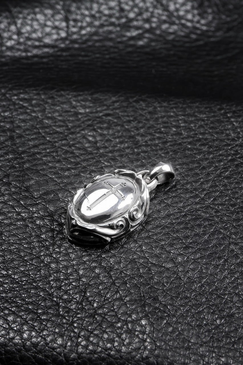 Load image into Gallery viewer, Loud Style Design - GET IN THE RING &quot;LGH-013&quot; SILVER PENDANT