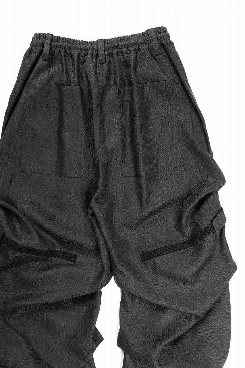 A.F ARTEFACT HERRINGBONE LINEN TUCK WIDE PANTS (BLACK)